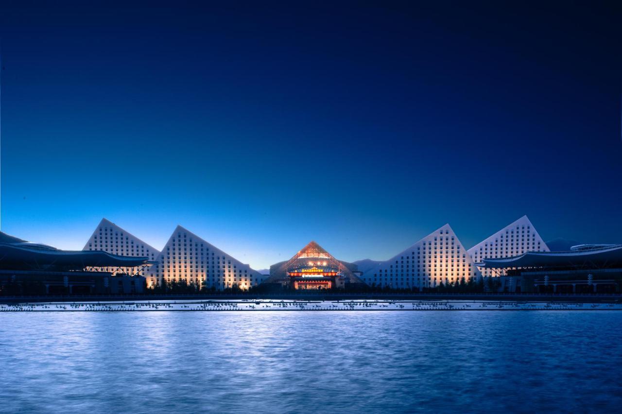Intercontinental Lhasa Paradise By Ihg Eksteriør bilde